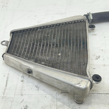 2016 - 2019 DUCATI 959 PANIGALE LOWER RADIATOR ENGINE OIL COOLER MOTOR *BENT*