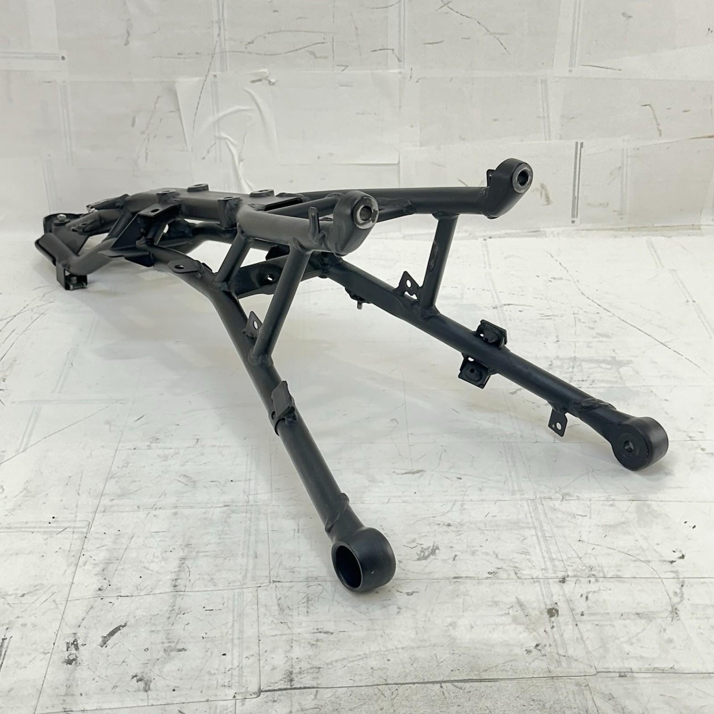 2016 - 2019 DUCATI 959 PANIGALE SUBFRAME REAR UNDERTAIL FRAME BACK TAIL STOCK