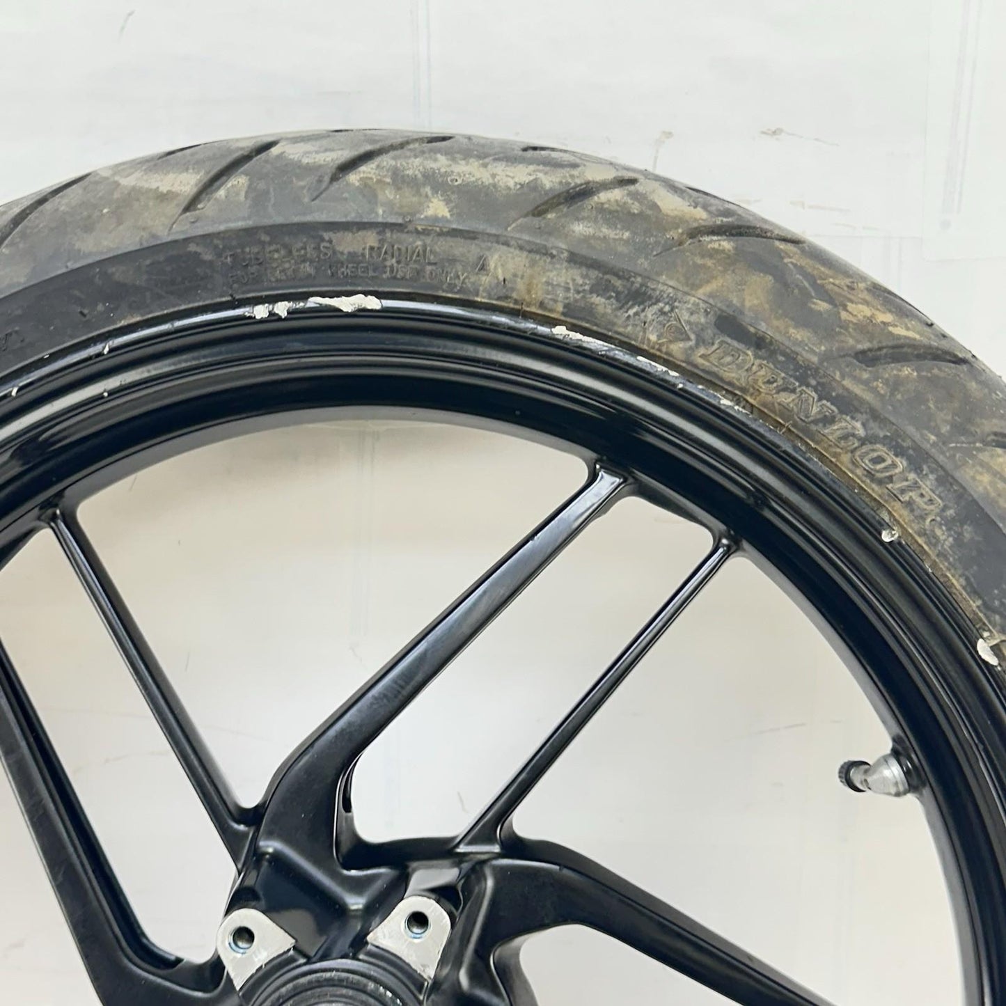 2016 - 2019 DUCATI PANIGALE 959 FRONT WHEEL RIM TIRE BLACK STOCK *DAMAGED*