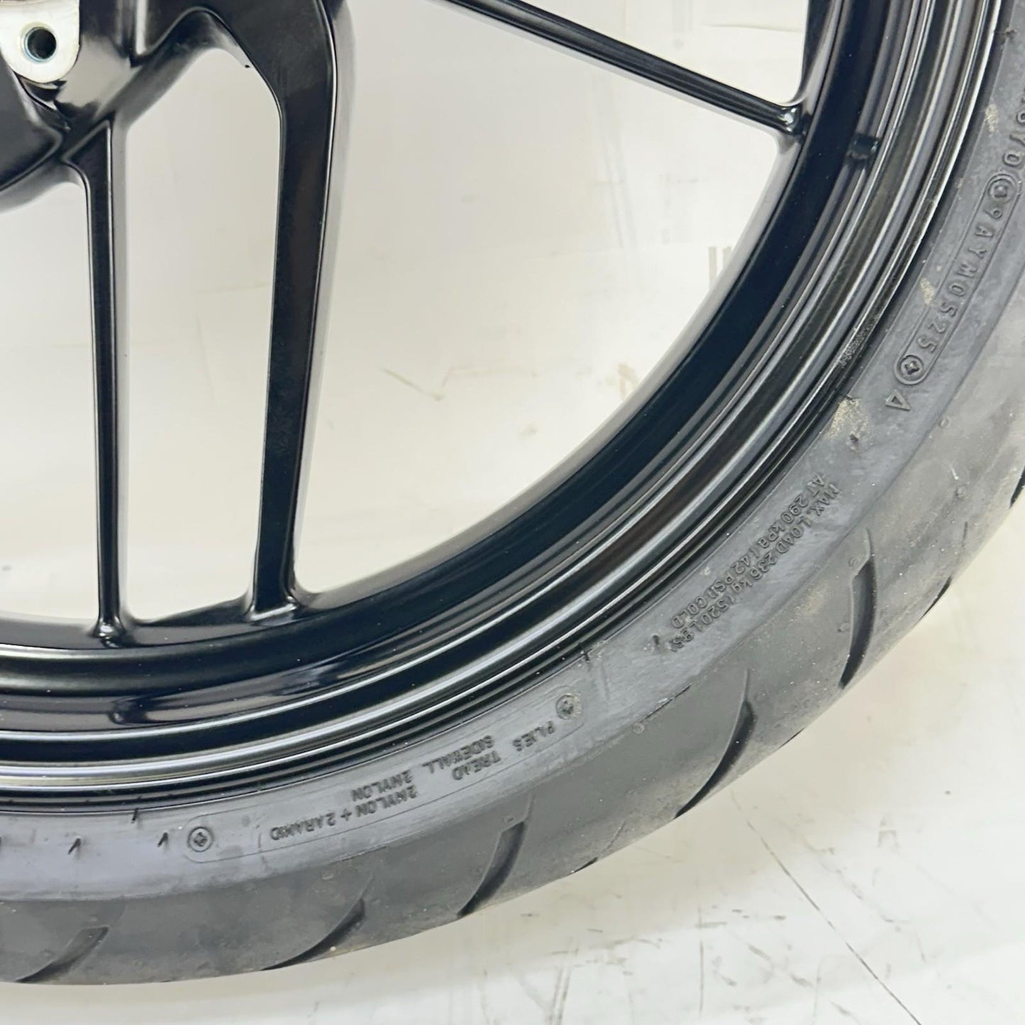 2016 - 2019 DUCATI PANIGALE 959 FRONT WHEEL RIM TIRE BLACK STOCK *DAMAGED*
