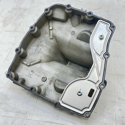 2016 - 2019 YAMAHA YZF R1 OIL PAN ENGINE BELLY MOTOR BOTTOM TRAY RESERVOIR SUMP