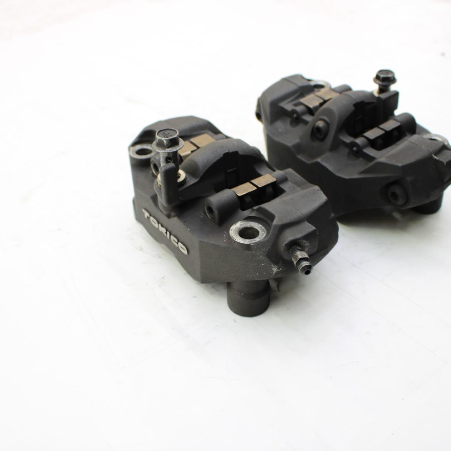 2006 2007 SUZUKI GSXR600 GSXR750 FRONT BRAKE CALIPER SET PAIR RIGHT LEFT