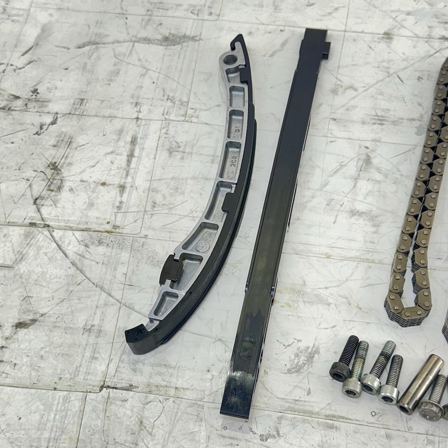 2016 - 2019 YAMAHA YZF R1 TIMING CAM CHAIN TENSIONER GUIDE RAIL COVER BOLTS