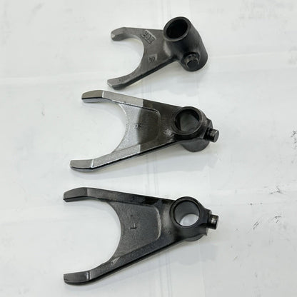 2016 - 2019 YAMAHA YZF R1 TRANSMISSION ENGINE MOTOR GEARBOX TRANNY DRUM RODS