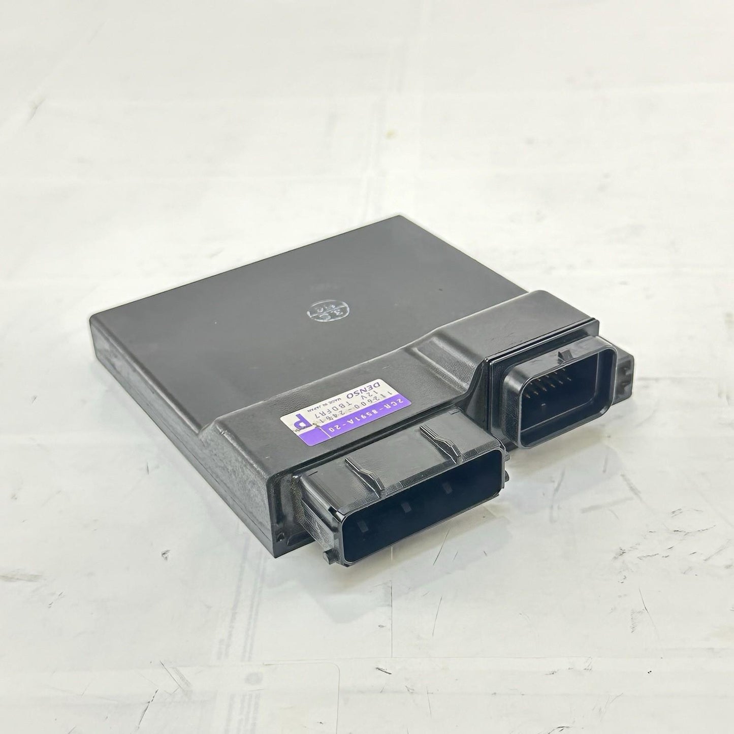 2016 - 2019 YAMAHA YZF R1 ECU ELECTRONIC CONTROL UNIT COMPUTER MODULE CDI BOX