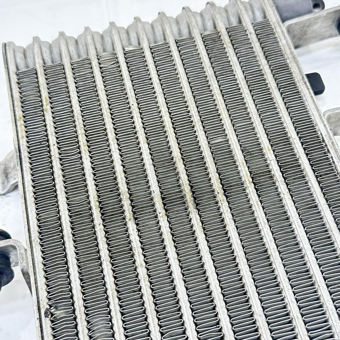 2016 - 2019 YAMAHA YZF R1 LOWER RADIATOR OIL COOLER ENGINE MOTOR COOLING STOCK