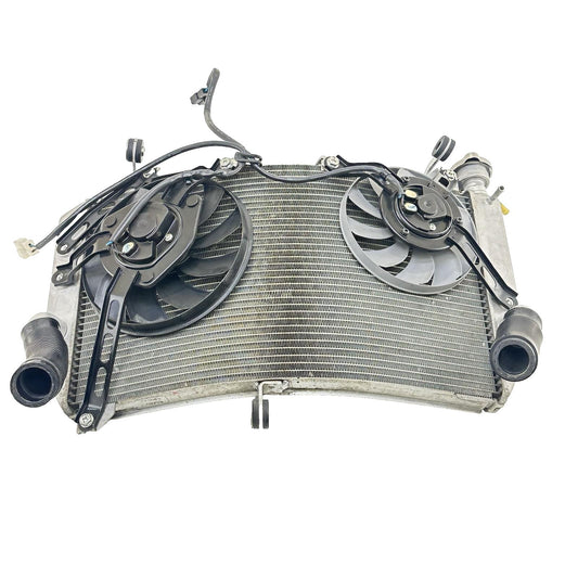 2016 - 2019 YAMAHA YZF R1 RADIATOR FANS ENGINE COOLER MOTOR COOLING ASSEMBLY
