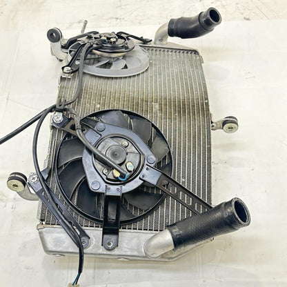 2016 - 2019 YAMAHA YZF R1 RADIATOR FANS ENGINE COOLER MOTOR COOLING ASSEMBLY