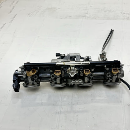 2016 - 2019 YAMAHA YZF R1 THROTTLE BODY MAIN FUEL INJECTOR RAILING STOCK