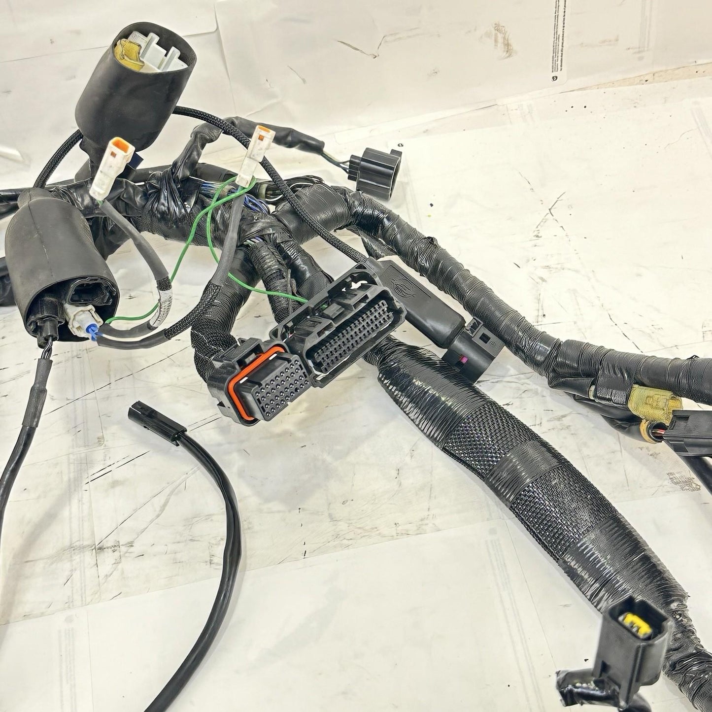 2016 - 2019 YAMAHA YZF R1 MAIN WIRING HARNESS ENGINE MOTOR WIRE LOOM STOCK