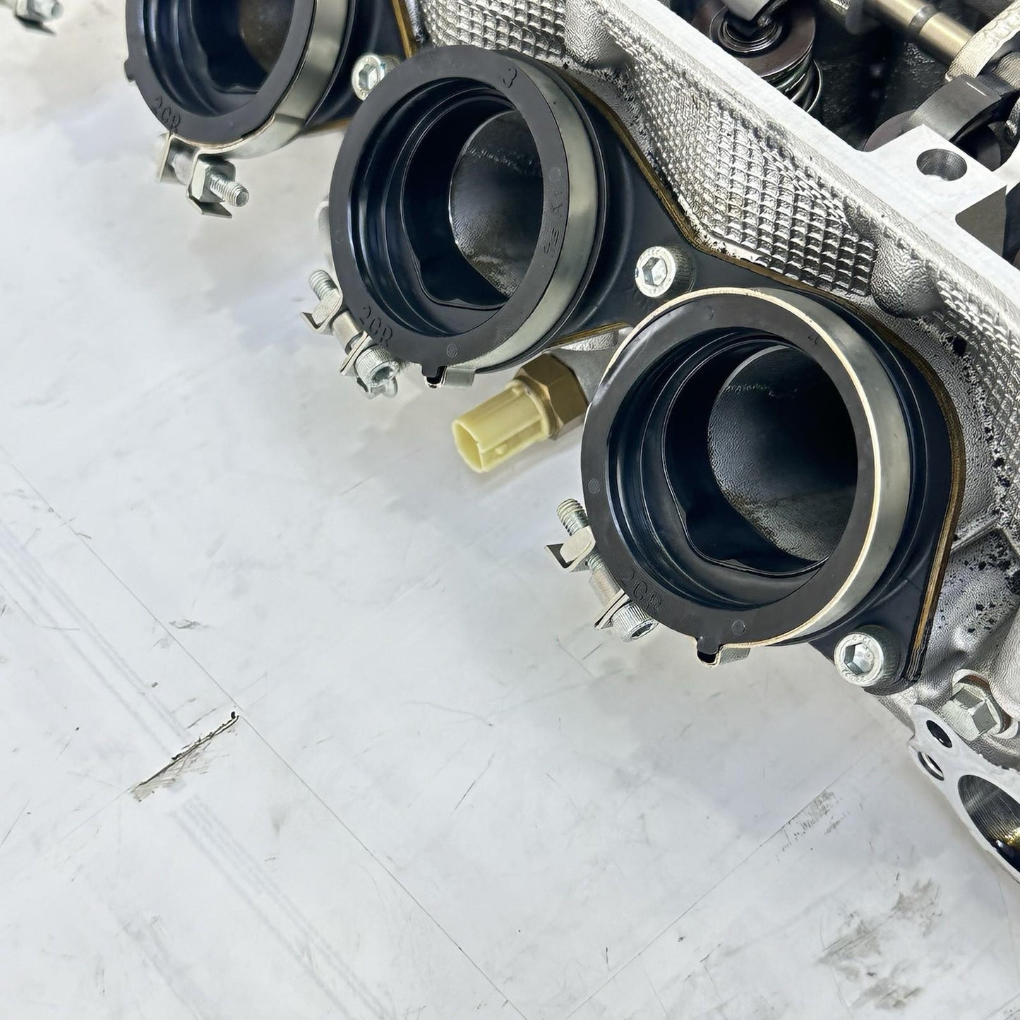 2016 - 2019 YAMAHA YZF R1 CYLINDER HEAD CAM SHAFT TOP ENGINE SET COVER BOLTS