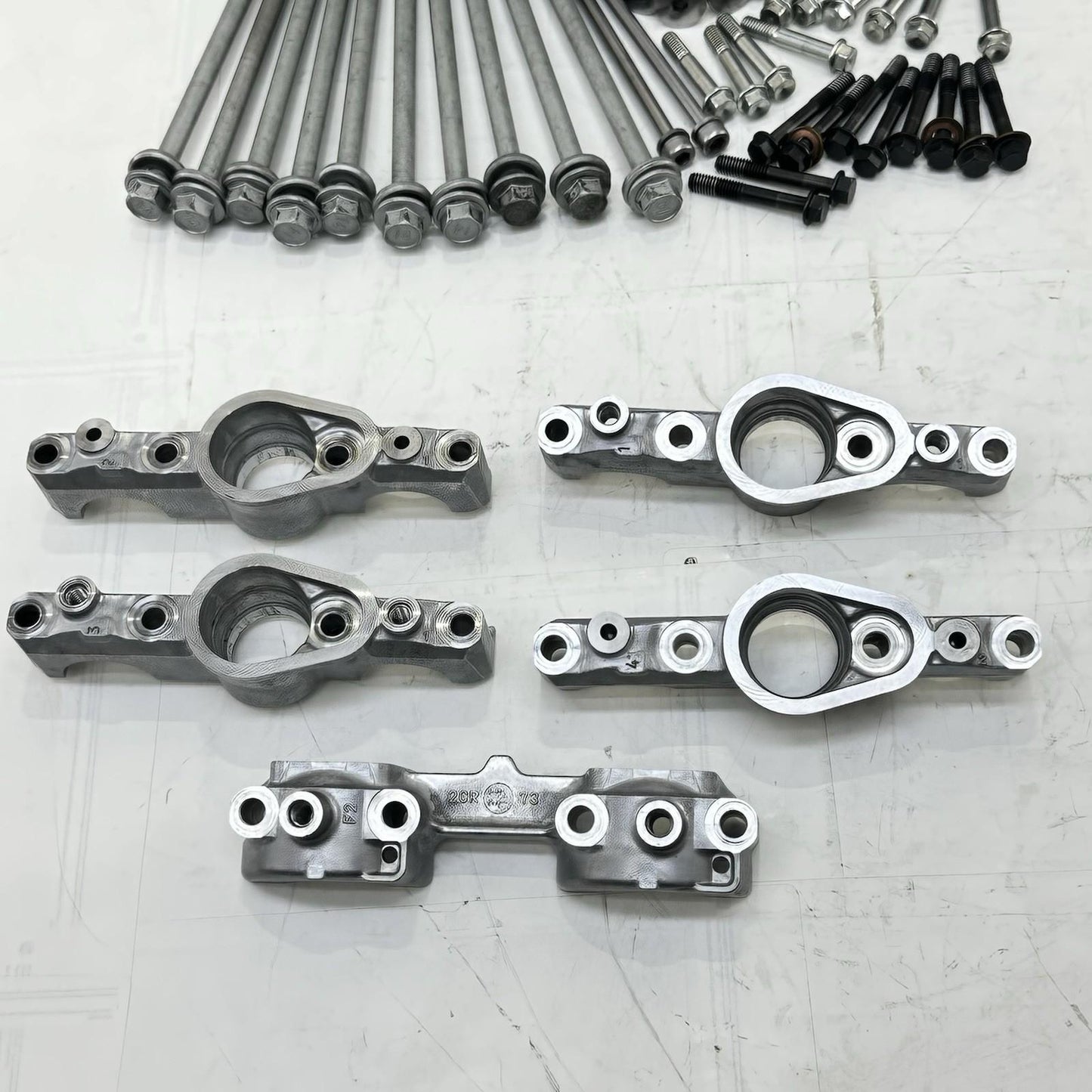 2016 - 2019 YAMAHA YZF R1 CYLINDER HEAD CAM SHAFT TOP ENGINE SET COVER BOLTS