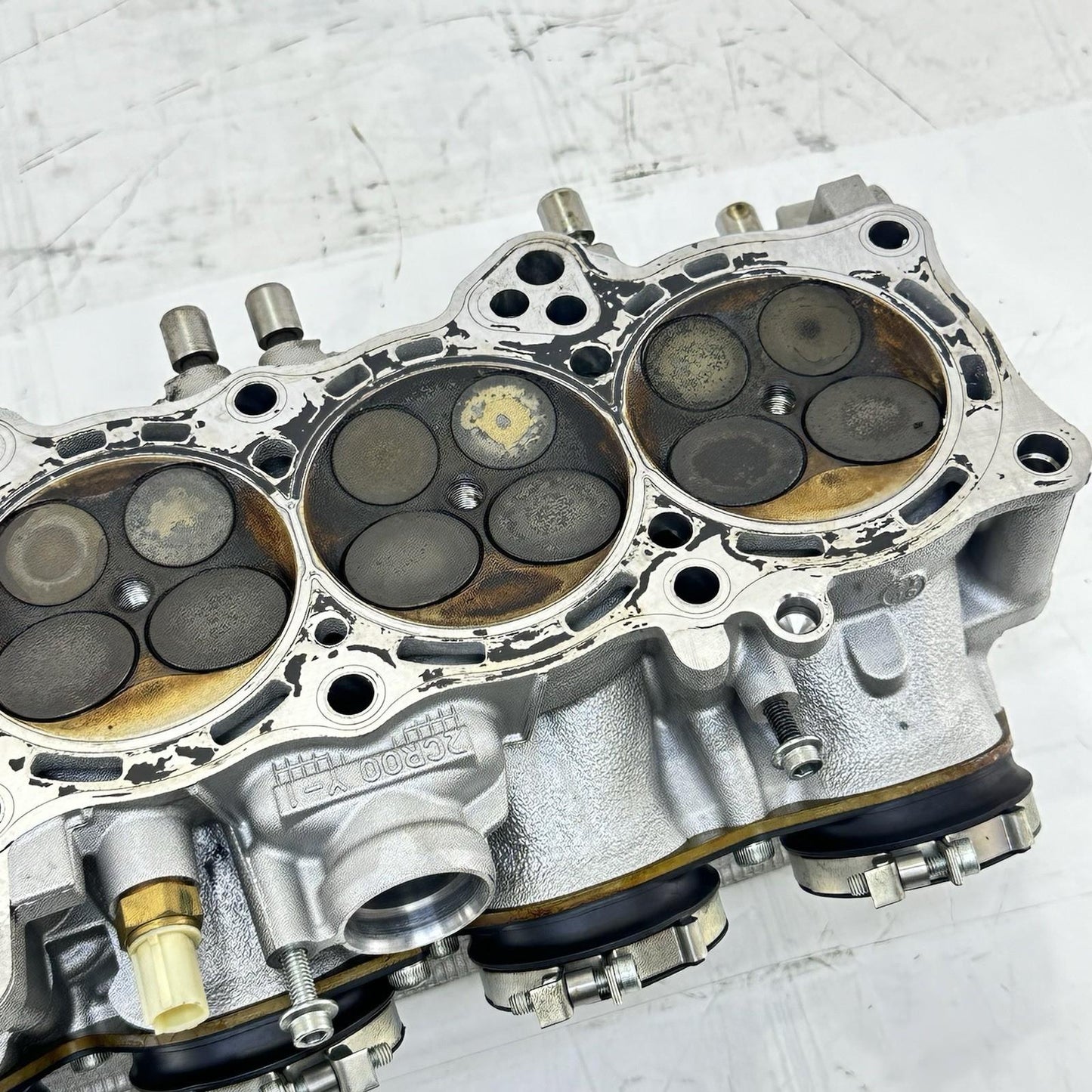 2016 - 2019 YAMAHA YZF R1 CYLINDER HEAD CAM SHAFT TOP ENGINE SET COVER BOLTS