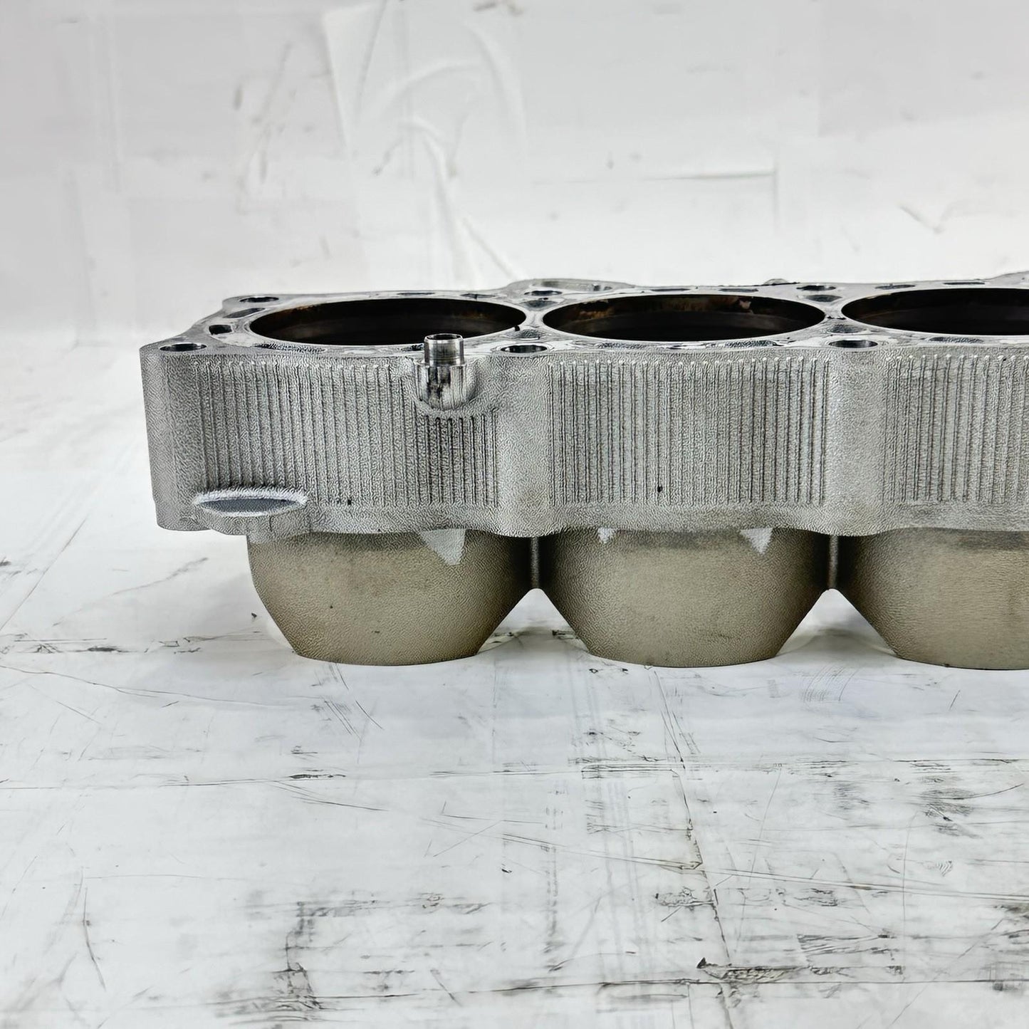 2016 - 2019 YAMAHA YZF R1 CYLINDER JUG ENGINE MOTOR PISTON WALLS STOCK