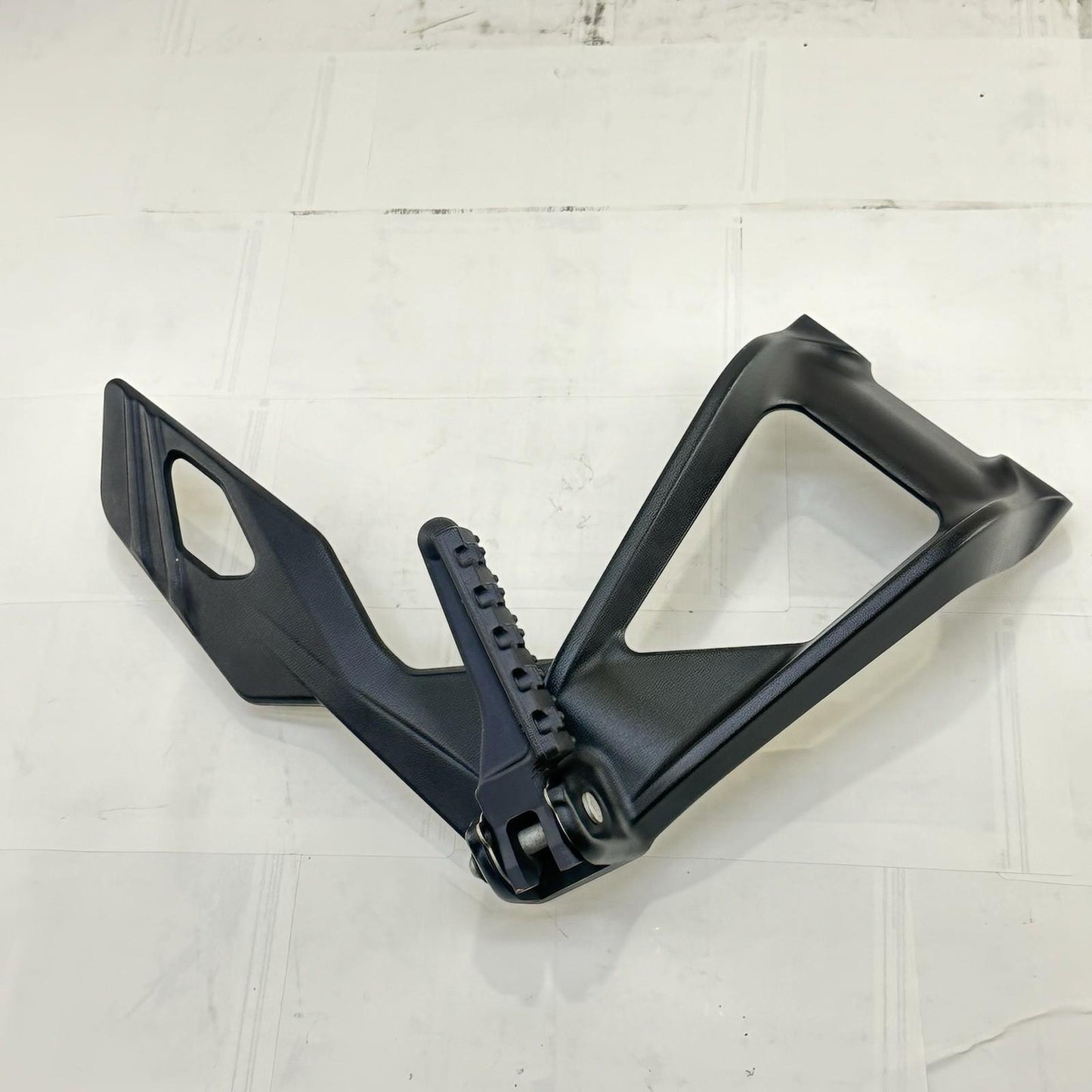 2017 - 2019 KTM 1290 SUPER DUKE R PASSENGER PEGS REAR FOOT LEG REST BRACKETS SET