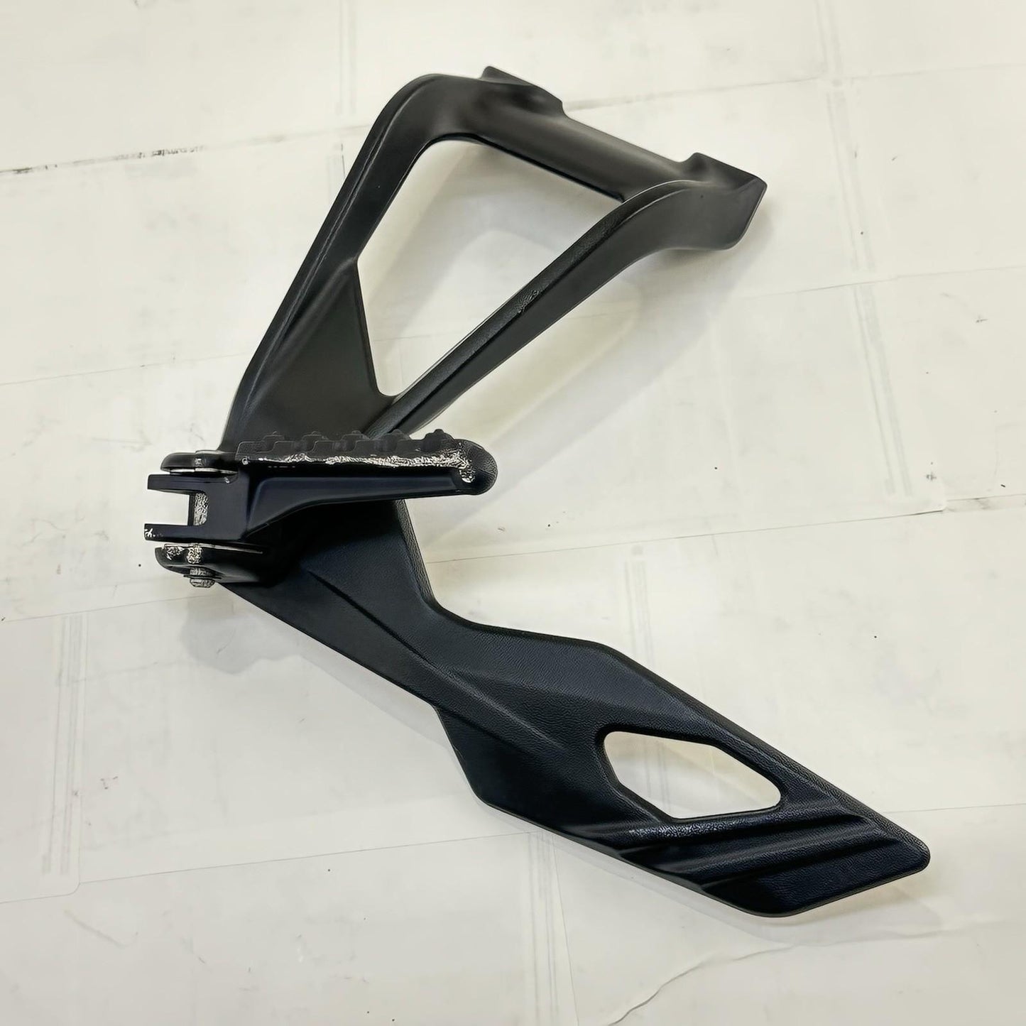 2017 - 2019 KTM 1290 SUPER DUKE R PASSENGER PEGS REAR FOOT LEG REST BRACKETS SET