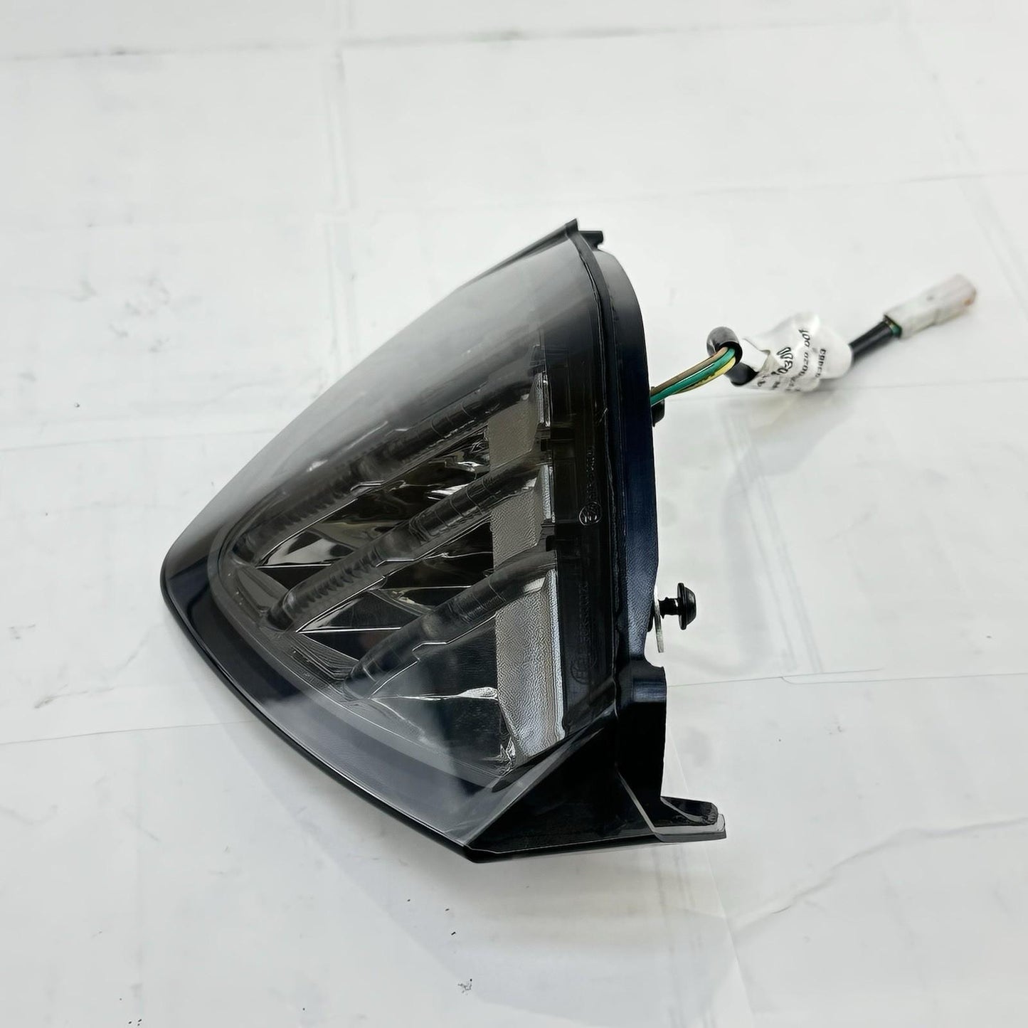 2017 - 2019 KTM 1290 SUPER DUKE R REAR TAILLIGHT BACK BRAKE LIGHT LAMP STOCK
