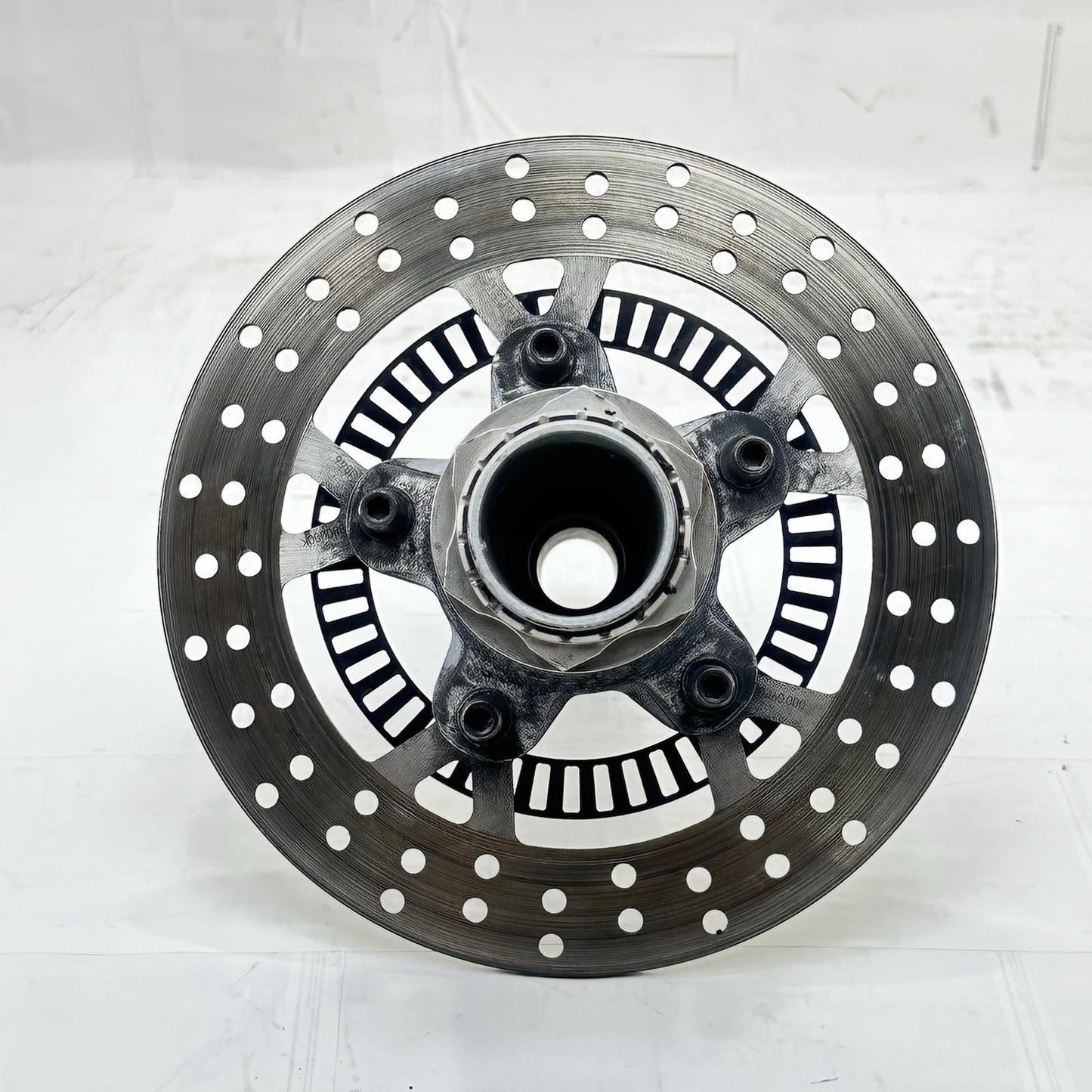 2017 - 2019 KTM 1290 SUPER DUKE R REAR AXLE BRAKE DISC BACK WHEEL SPINDLE SET