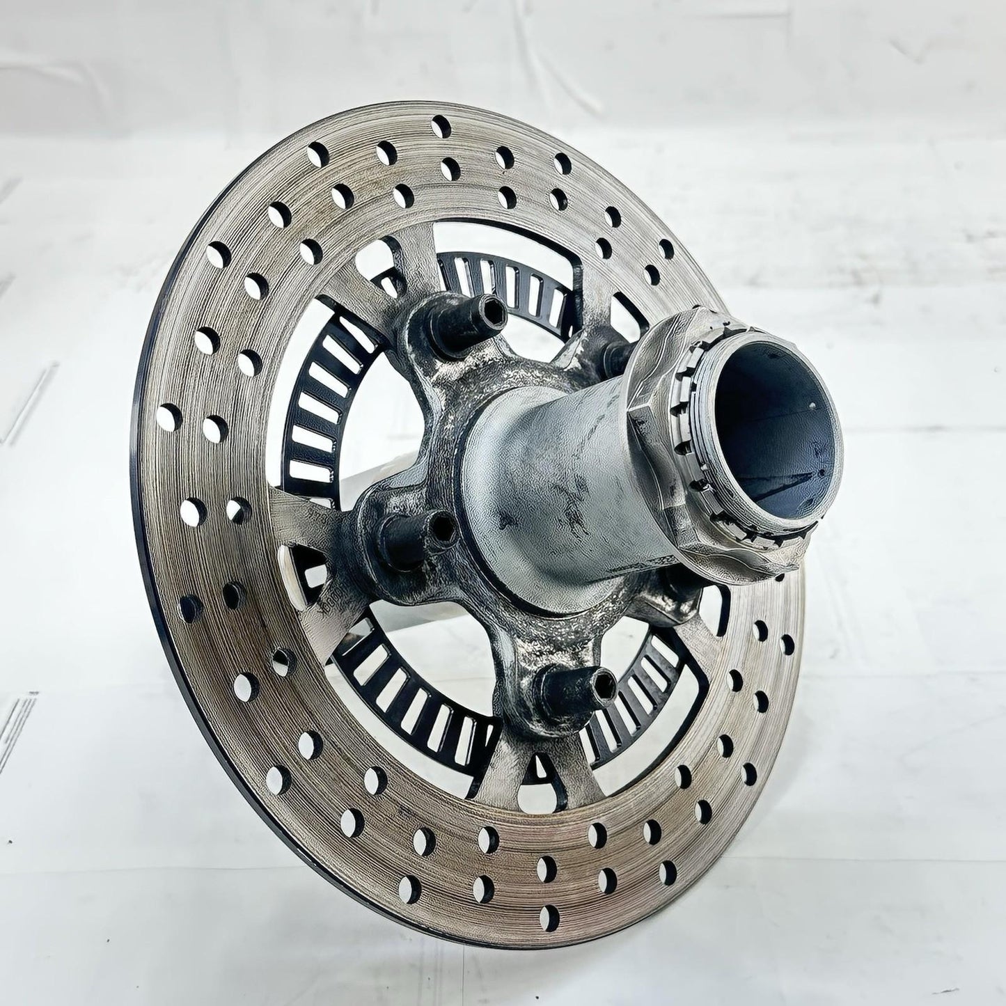 2017 - 2019 KTM 1290 SUPER DUKE R REAR AXLE BRAKE DISC BACK WHEEL SPINDLE SET