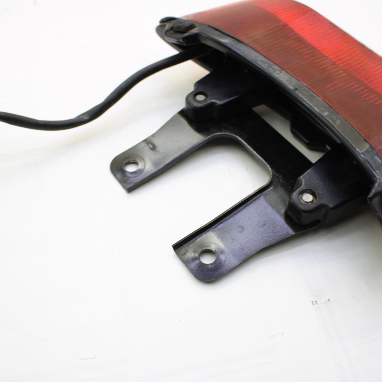 2009 - 2012 TRIUMPH DAYTONA 675 TAIL TAILLIGHT REAR BACK BRAKE LIGHT RED STOCK