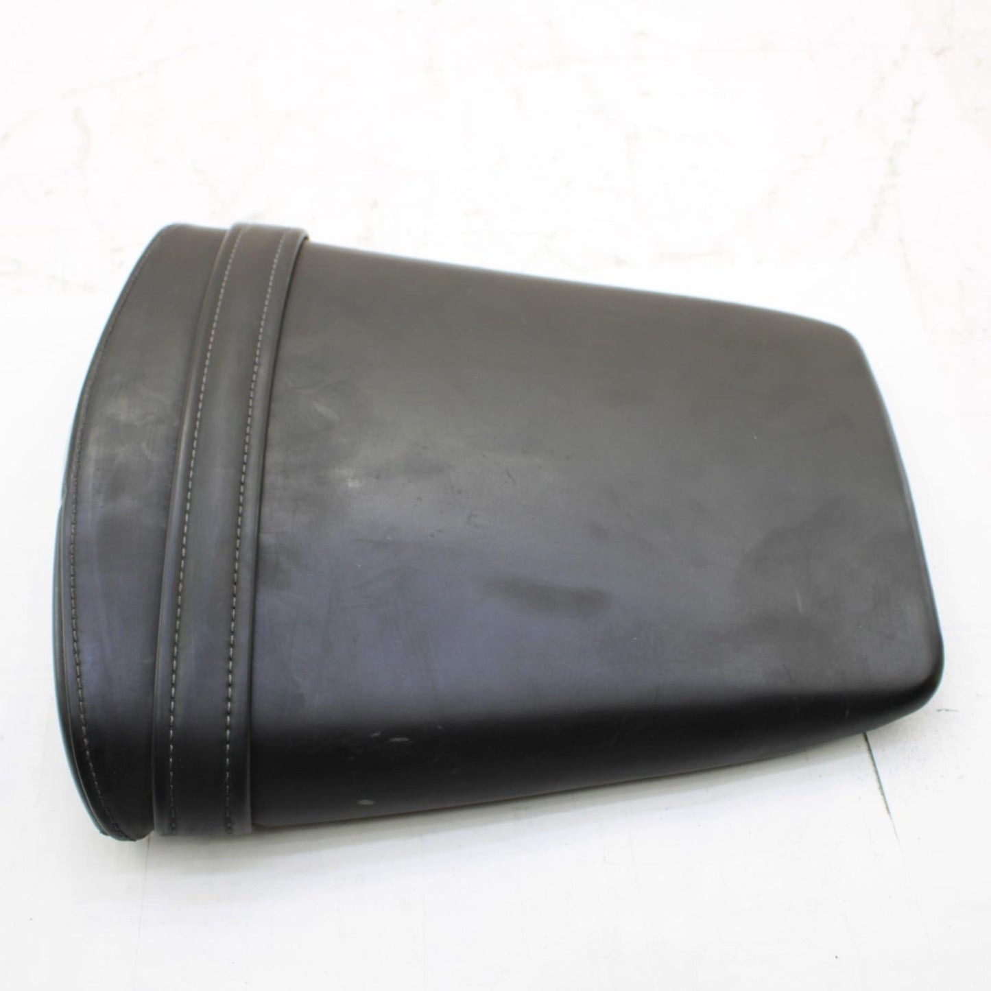 2009 - 2012 Triumph Daytona 675 675R PASSENGER SEAT REAR CUSHION Back Pillion