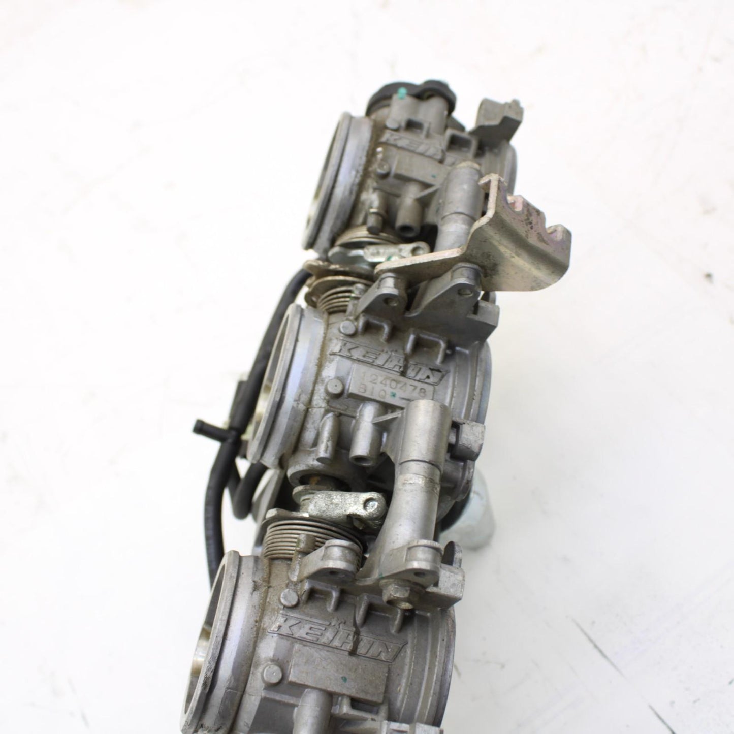 2009 - 2012 TRIUMPH DAYTONA 675 THROTTLE BODY FUEL INJECTION BODIES HOSE GAS OEM