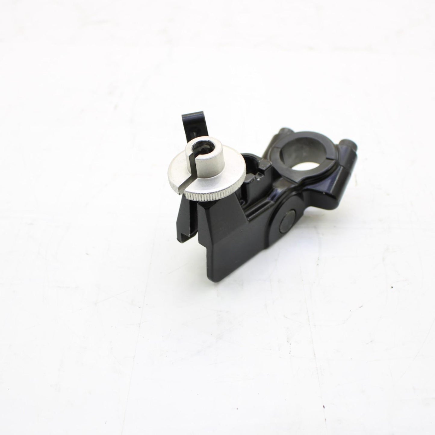 2009 - 2012 TRIUMPH DAYTONA 675 CLUTCH PERCH MOUNT BLACK TIRE STOCK