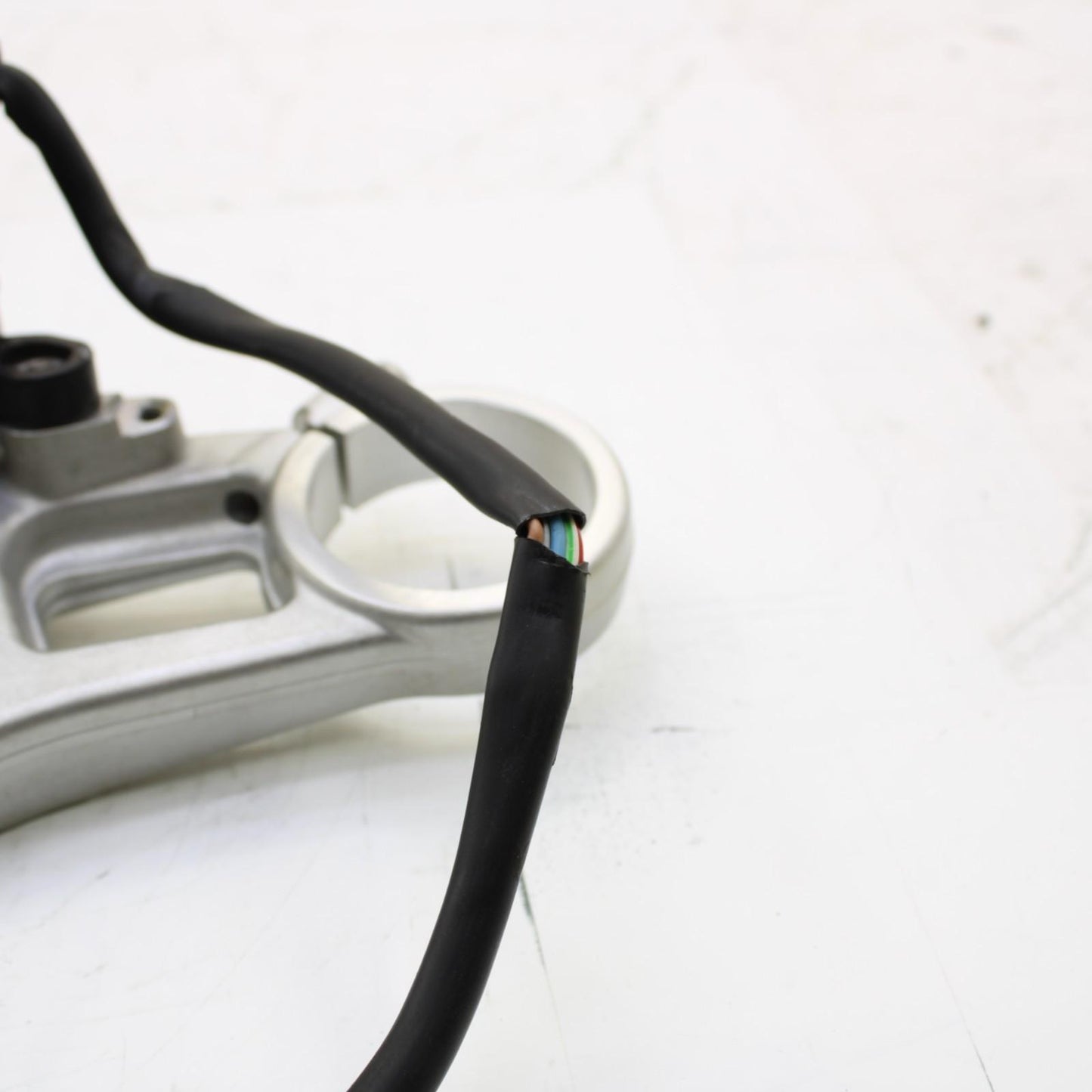 2009 - 2012 TRIUMPH DAYTONA 675 LOCK SET IGNITION KIT FUEL CAP ELECTRICAL OEM