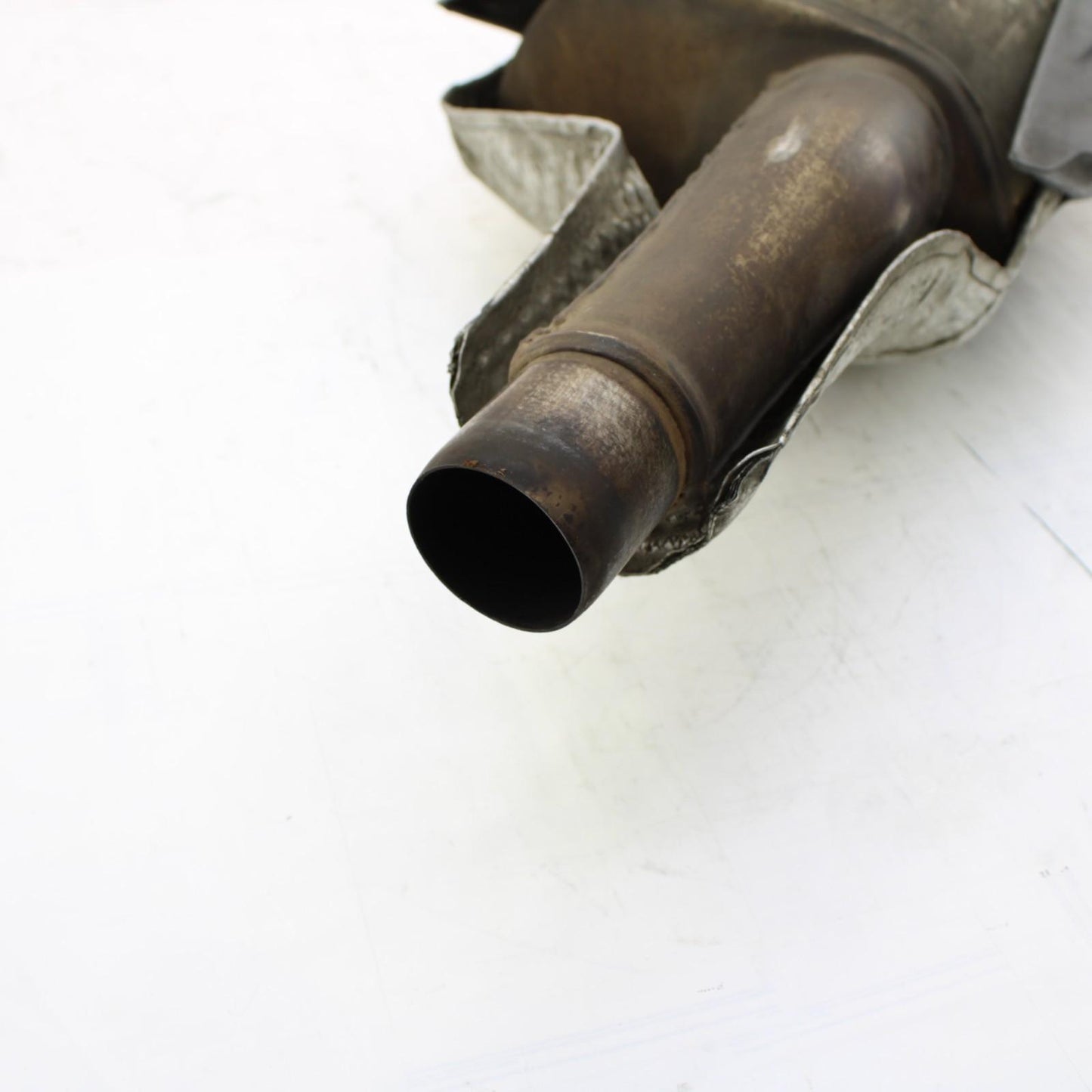 2009 - 2012 TRIUMPH DAYTONA 675 675R MUFFLER Middle Mid Pipe Silencer