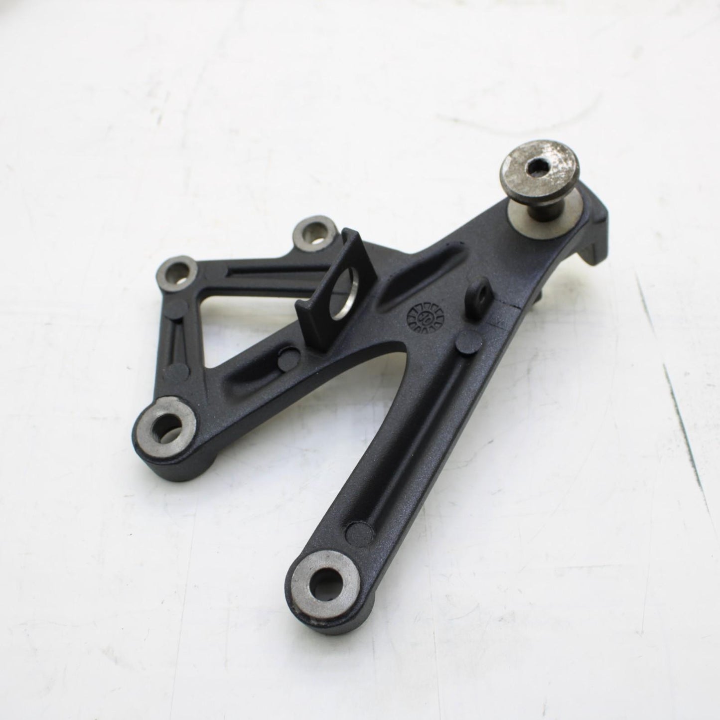2009 - 2012 TRIUMPH DAYTONA 675 RIGHT REARSET REAR SET FOOT PEG BLACK STRAIGHT