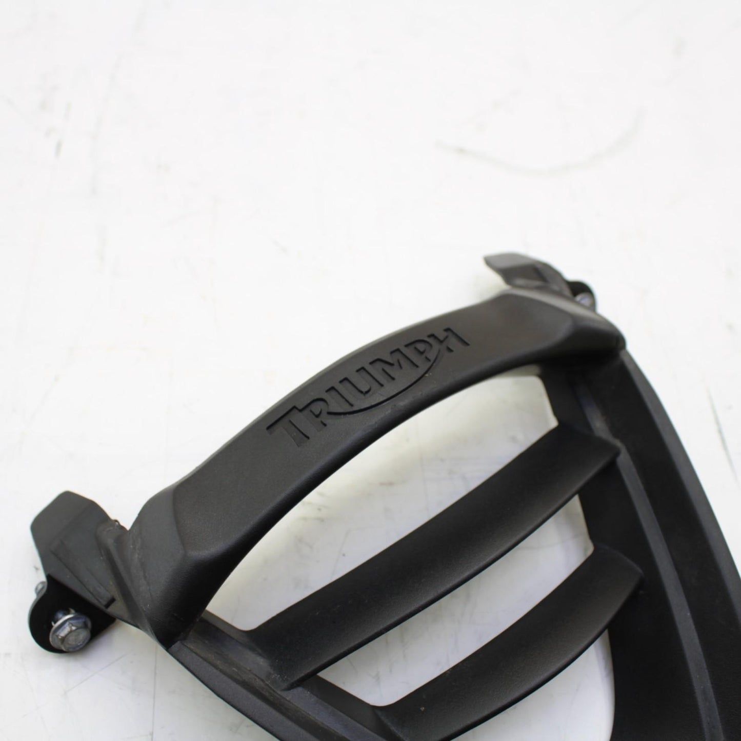 2009 - 2012 TRIUMPH Daytona 675 INTAKE GRILLE Front Center Air owl Fairing