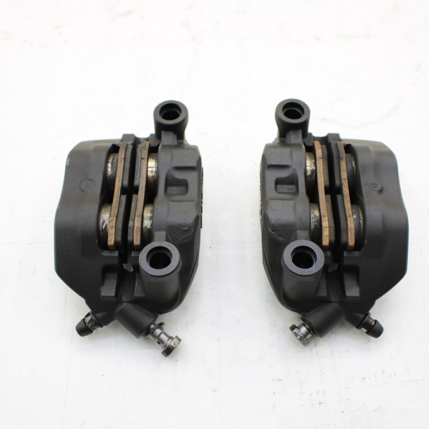 2009 - 2012 Triumph Daytona 675 FRONT BRAKE CLALIPER SET LEFT RIGHT SET STOCK