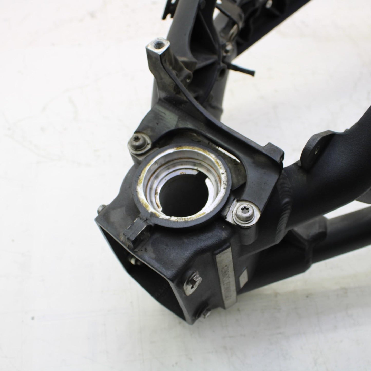 2009 - 2012 TRIUMPH DAYTONA 675 R FRAME MAIN CHASSIS STRAIGHT BLACK STOCK