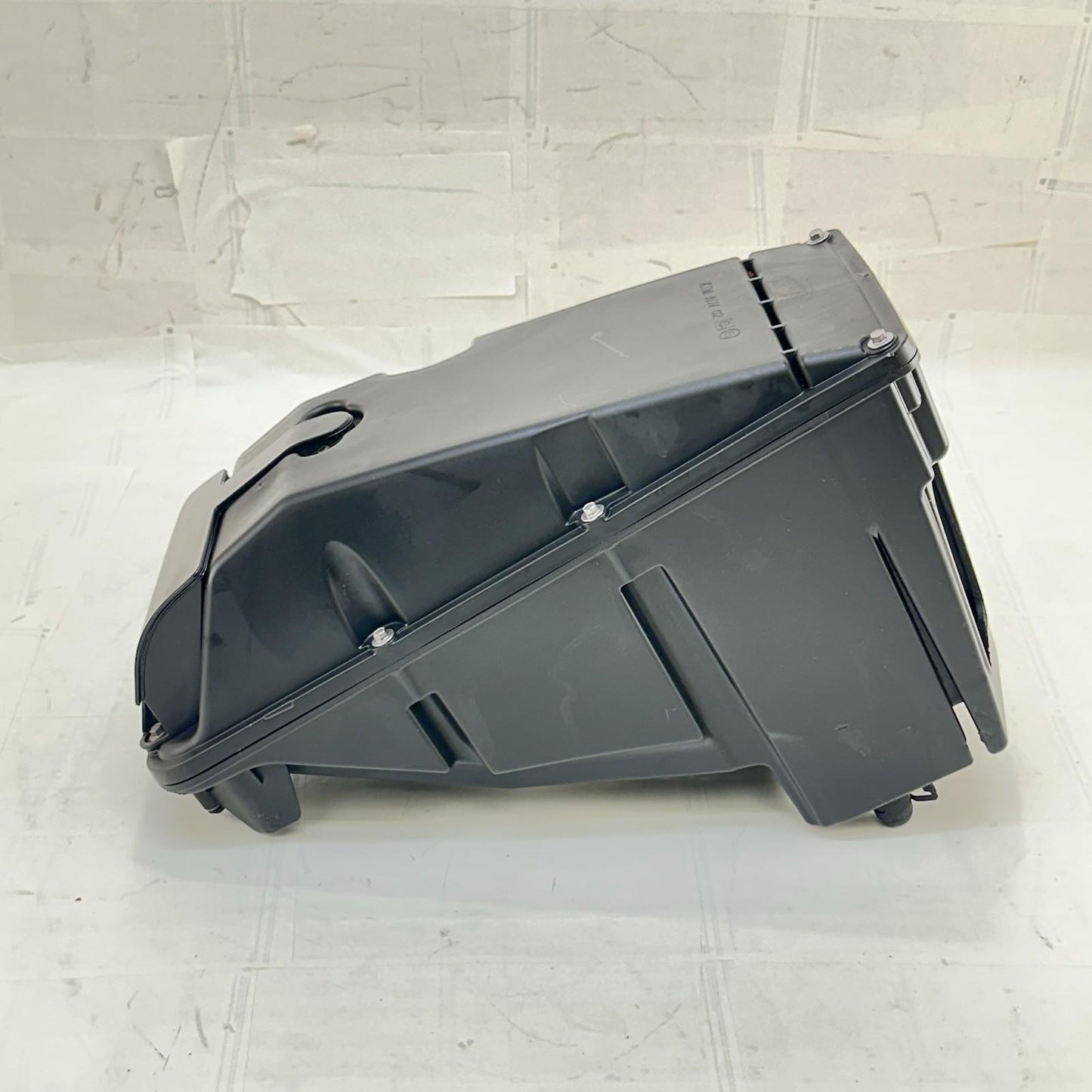 2017 - 2019 KTM 1290 SUPER DUKE R AIRBOX INTAKE FILTER HOUSING AIR CLEANER STOCK