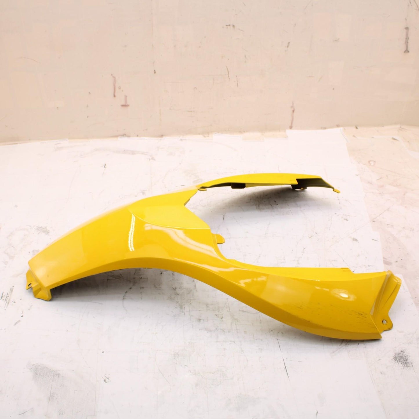 2008 - 2011 CAN AM SPYDER GS 990 CENTER CONSOLE COVER PANEL YELLOW 705003172