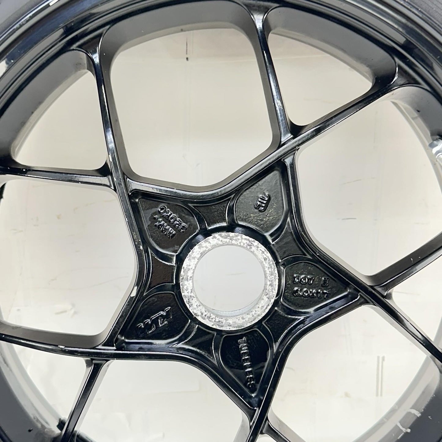 2017 - 2019 KTM 1290 SUPER DUKE R REAR WHEEL BACK RIM TIRE RUBBER *SCUFFED*