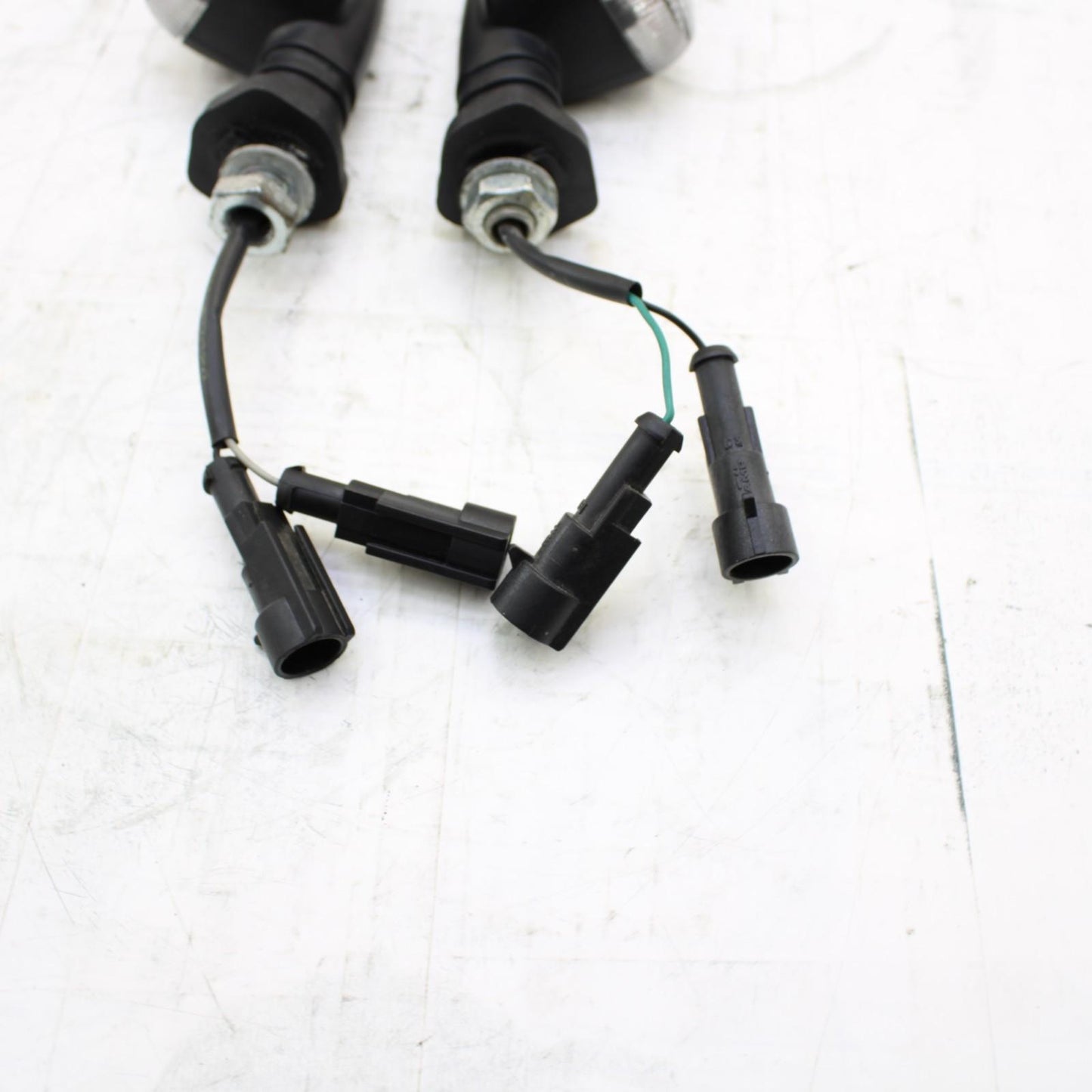 2008 CAN AM SPYDER 990 REAR TURN SIGNALS BLINKERS Back Turn Pair STOCK
