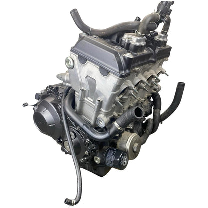 2017 - 2023 HONDA CBR1000RR SP ENGINE CYLINDER HEAD 30 DAY WARRANTY *5610 MILES*