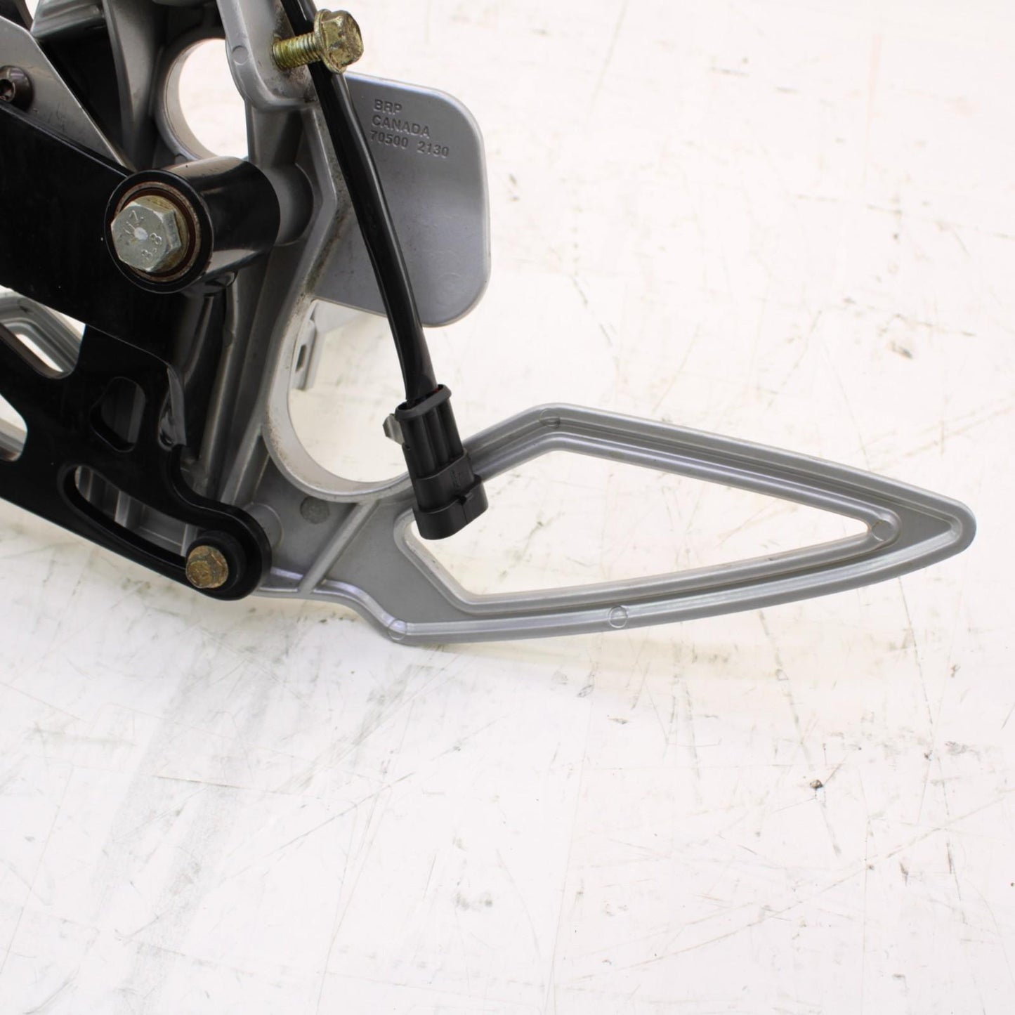 2008 2009 CAN-AM SPYDER GS LEFT REARSET BRAKE PEDAL FOOT PEG BRACKET SILVER