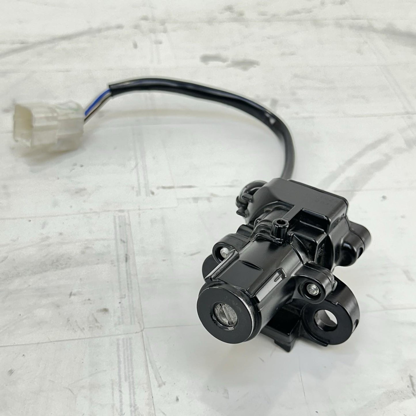 2017 - 2023 KAWASAKI NINJA EX650 IGNITION LOCK SET KEY GAS CAP SEAT LATCH BOLTS