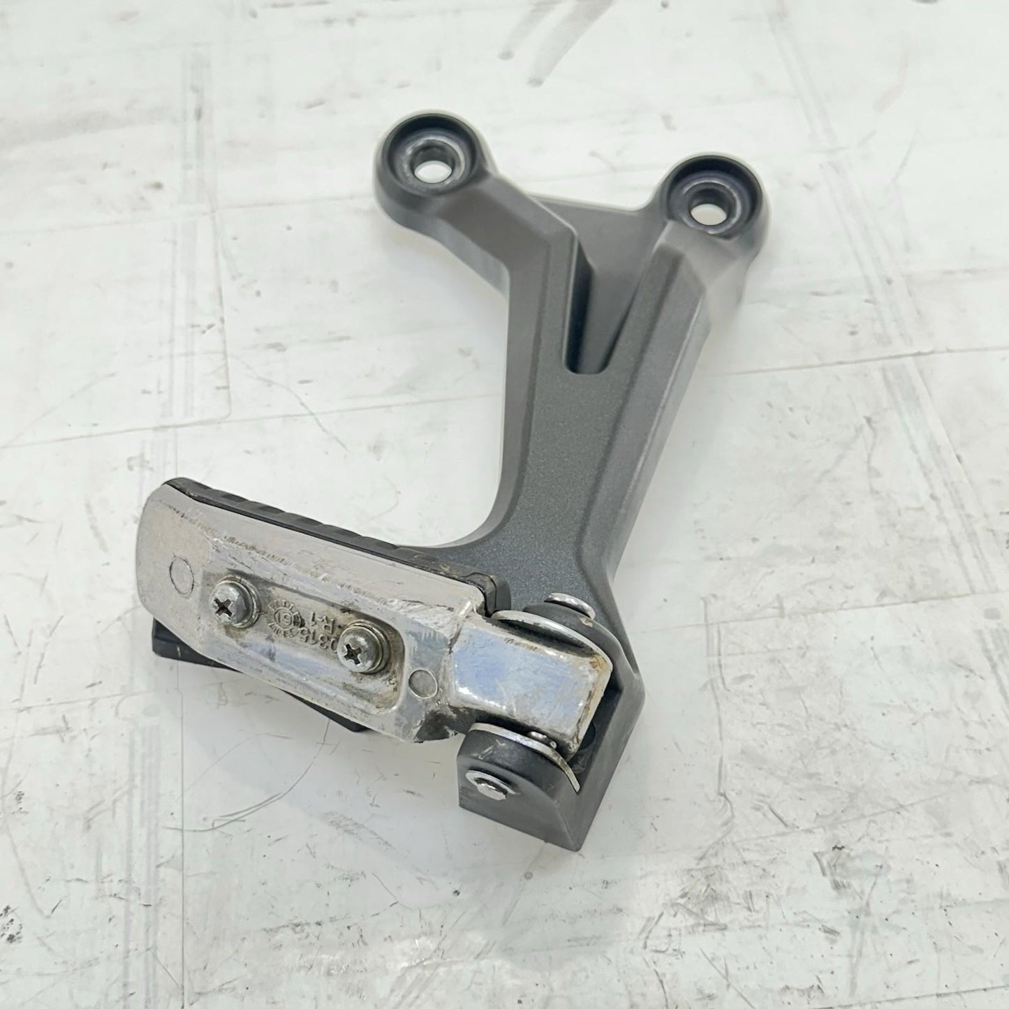 2017 - 2023 KAWASAKI NINJA EX650 PASSENGER PEGS REAR BACK FOOT REST SET PAIR