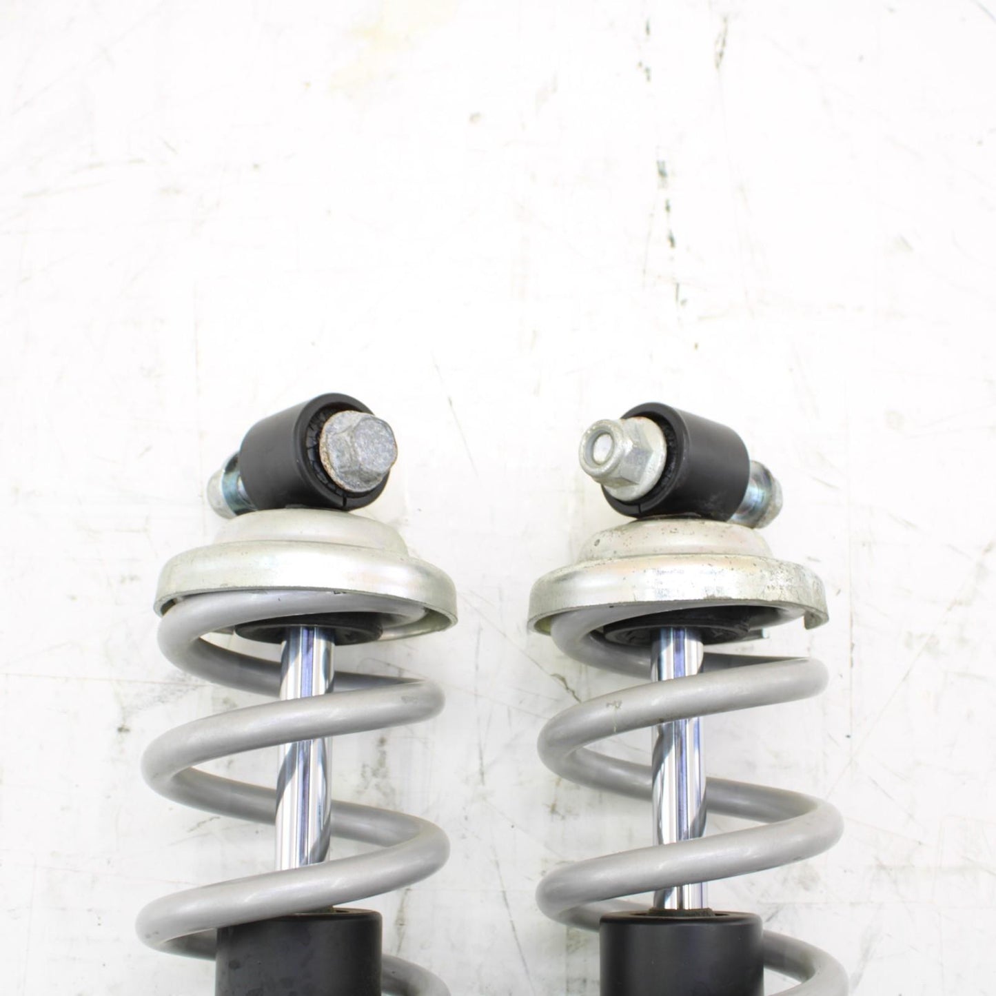 2008 CAN AM SPYDER GS 990 FRONT SHOCK ABSORBER RIGHT LEFT SUSPENSION SET