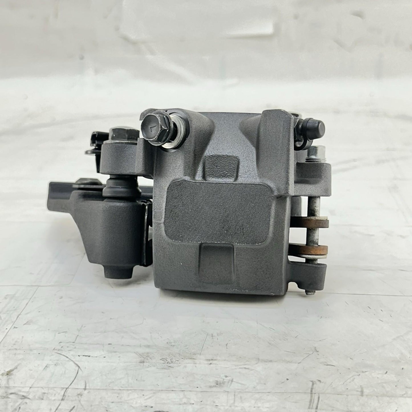 2017 - 2023 KAWASAKI NINJA EX650 REAR BRAKE CALIPER BACK PADS BRACKET MOUNT