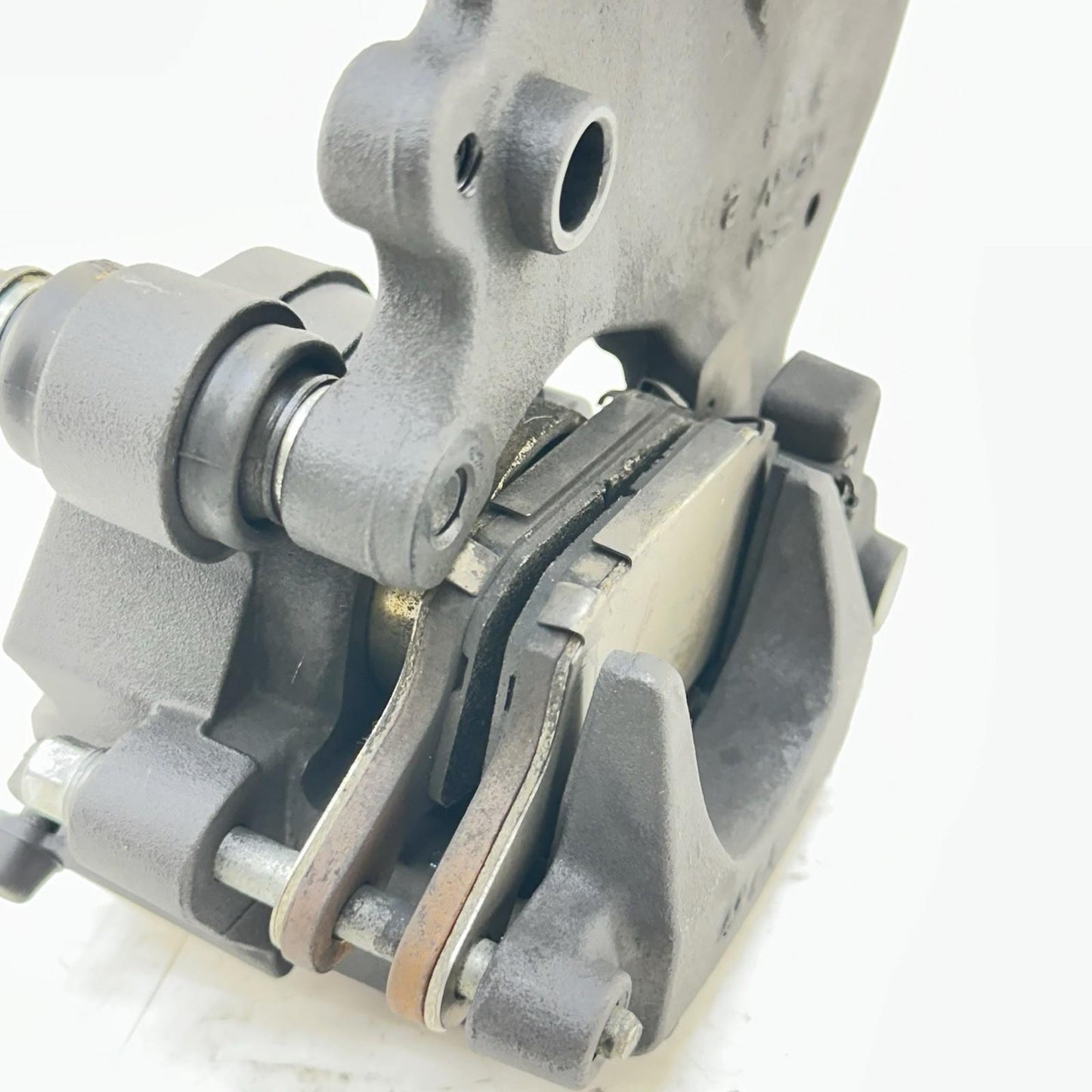 2017 - 2023 KAWASAKI NINJA EX650 REAR BRAKE CALIPER BACK PADS BRACKET MOUNT