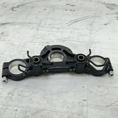 2017 - 2023 KAWASAKI NINJA EX650 UPPER TRIPLE TREE FORK CLAMP BLACK STOCK