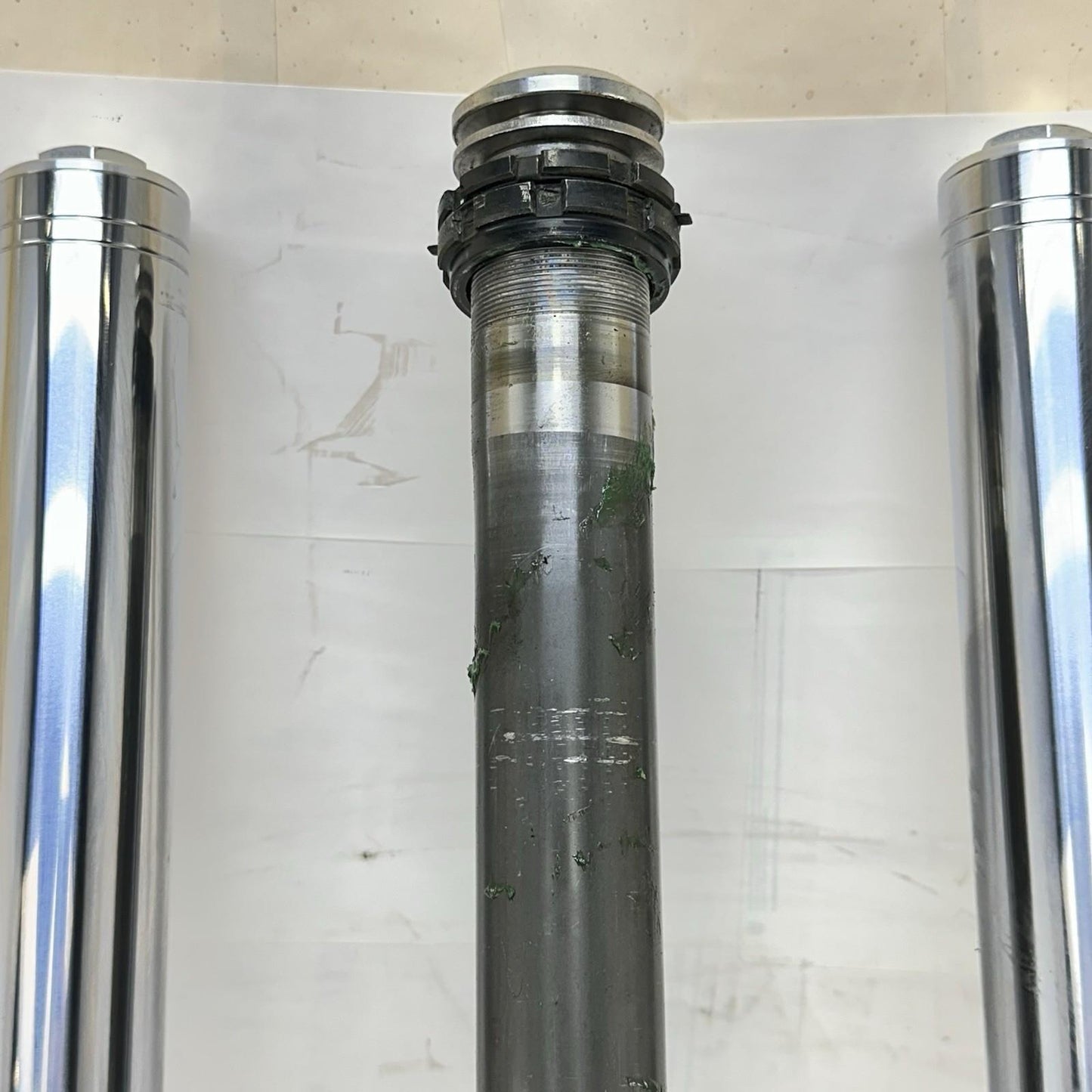 2017 - 2023 KAWASAKI NINJA EX650 FRONT FORKS LOWER TRIPLE TREE SET STOCK