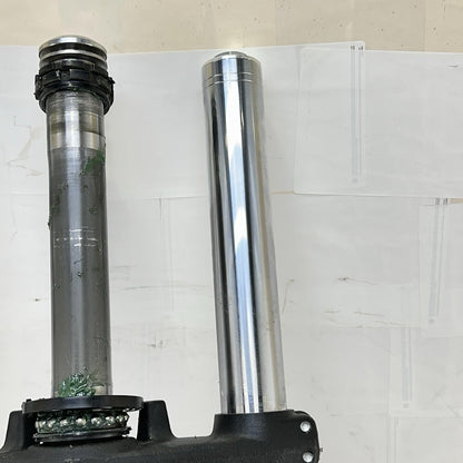 2017 - 2023 KAWASAKI NINJA EX650 FRONT FORKS LOWER TRIPLE TREE SET STOCK