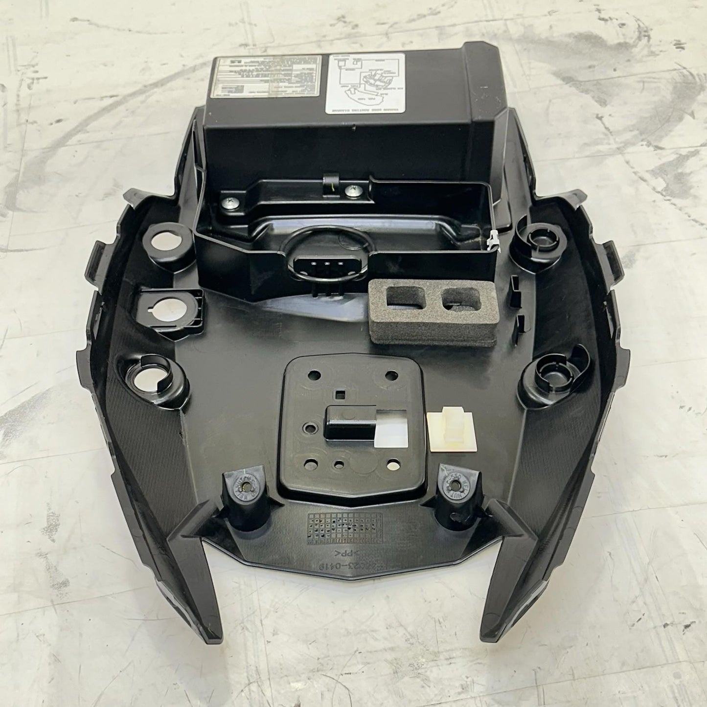 2017 - 2023 KAWASAKI NINJA EX650 REAR FENDER UNDER TAIL BATTERY TRAY PLASTIC