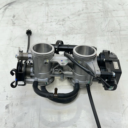 2017 - 2023 KAWASAKI NINJA EX650 THROTTLE BODY FUEL INJECTORS GAS LINE STOCK