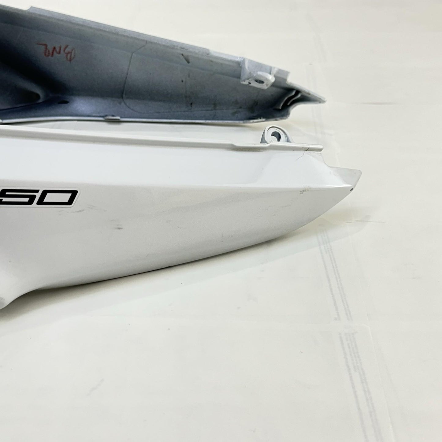 2017 - 2023 KAWASAKI NINJA EX650 TAIL FAIRINGS REAR LEFT RIGHT PLASTICS WHITE